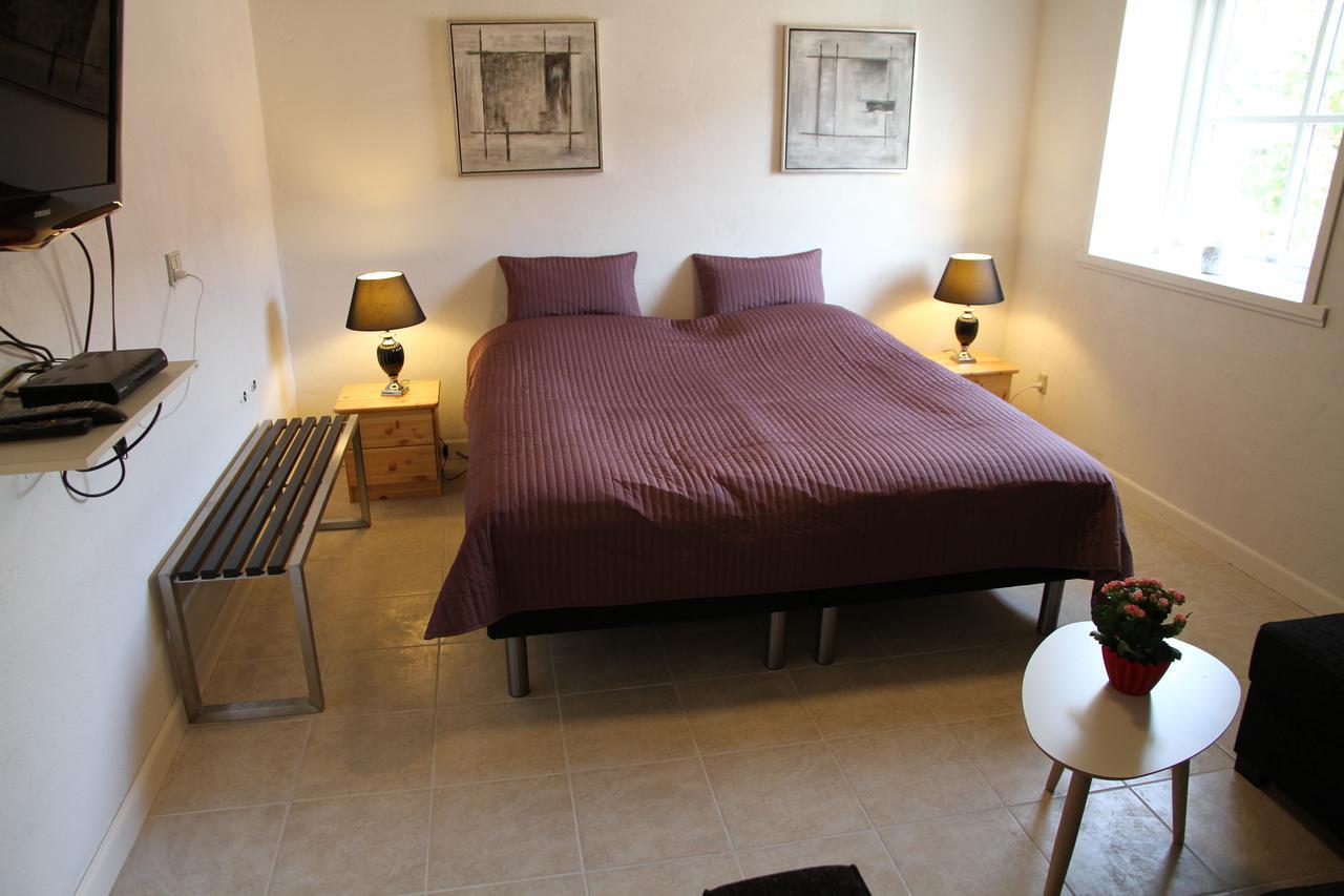 Hukaergaard Bed & Breakfast Ostbirk エクステリア 写真